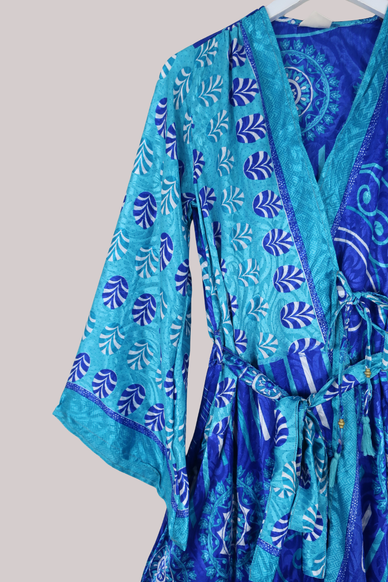 Karina Vintage Sari Jacket - Feeling Shades of Blue - Size S/M