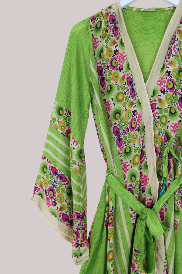 Karina Vintage Sari Jacket - Retro Meadow Floral - Size S