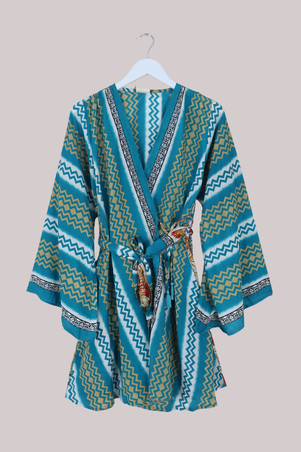 Karina Vintage Sari Jacket - Zig-Zags in the Sand - Size M/L