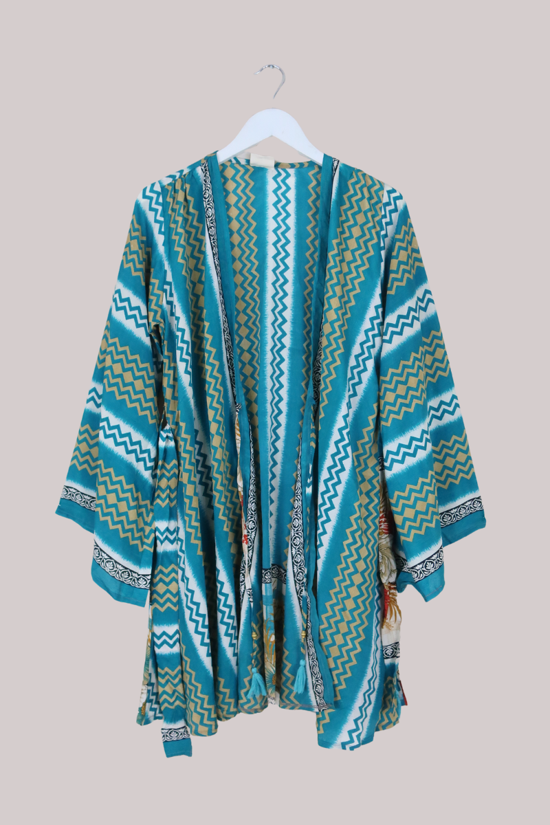 Karina Vintage Sari Jacket - Zig-Zags in the Sand - Size M/L
