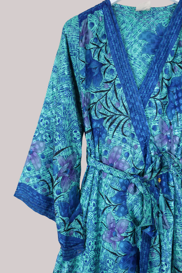 Karina Vintage Sari Jacket - Flowers of the Lake - Size M/L