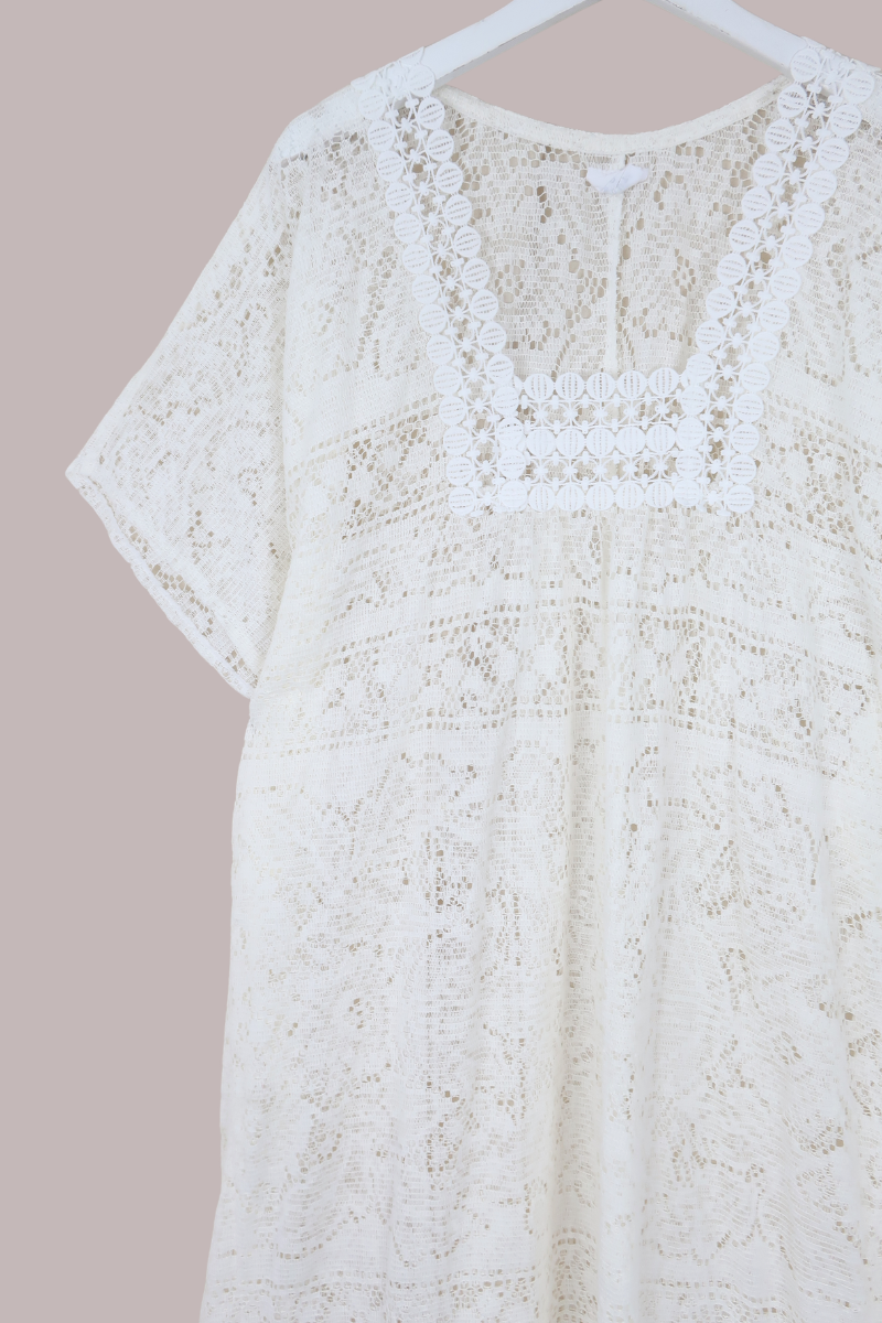 Priscilla Kaftan Dress in Chalk White Lace - Free Size