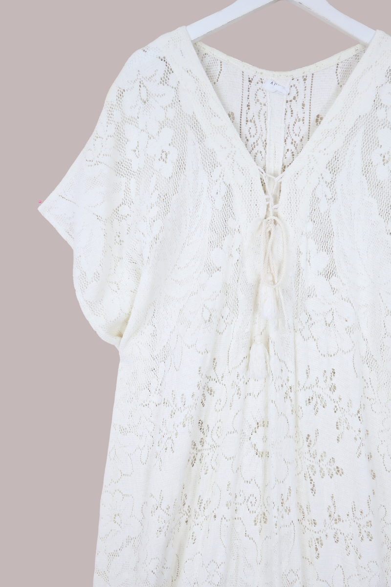 Frida Kaftan Dress in Blossom White Lace - Free Size