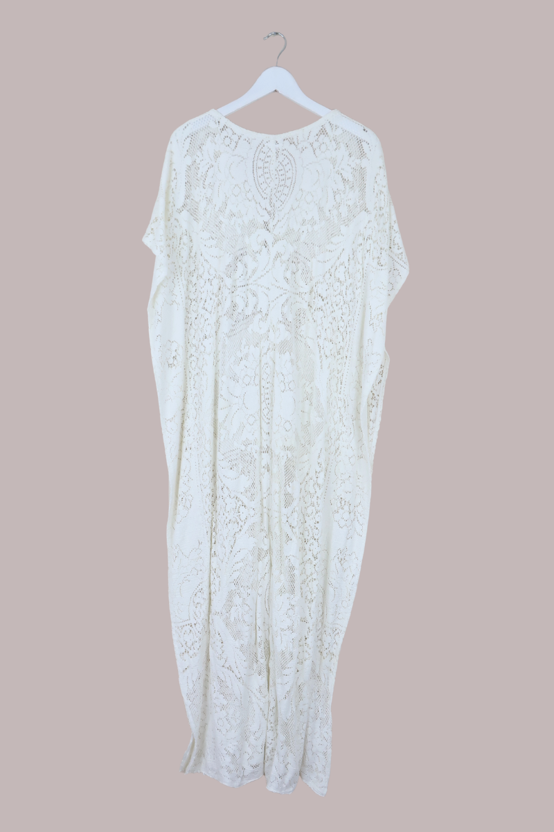 Frida Kaftan Dress in Picnic White Lace - Free Size