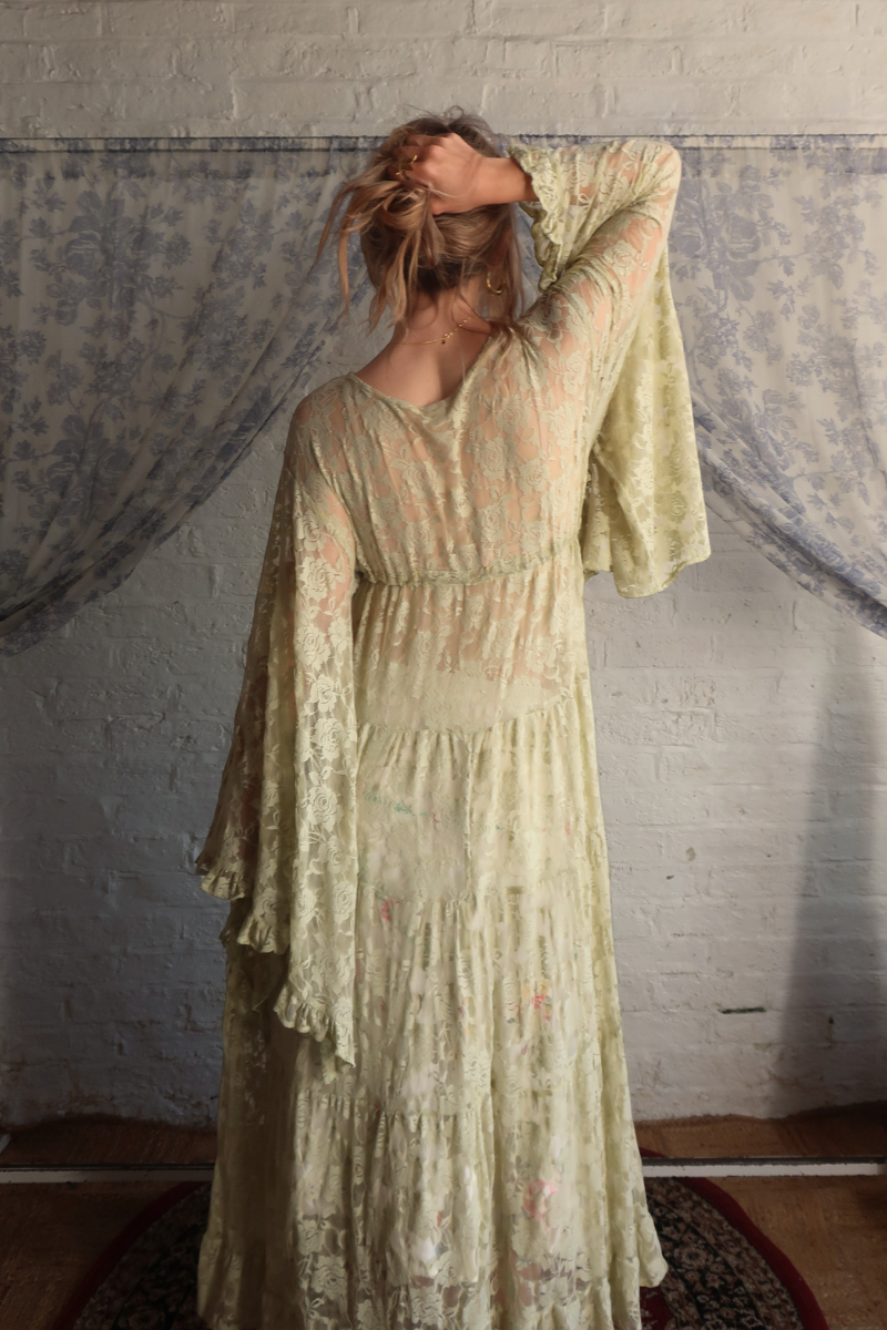 Circe Maxi Gown in Pistachio Green Chantilly Lace