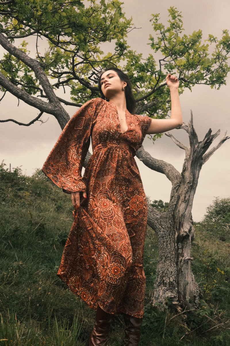 Stevie Maxi Dress in Bowie Red Mandala