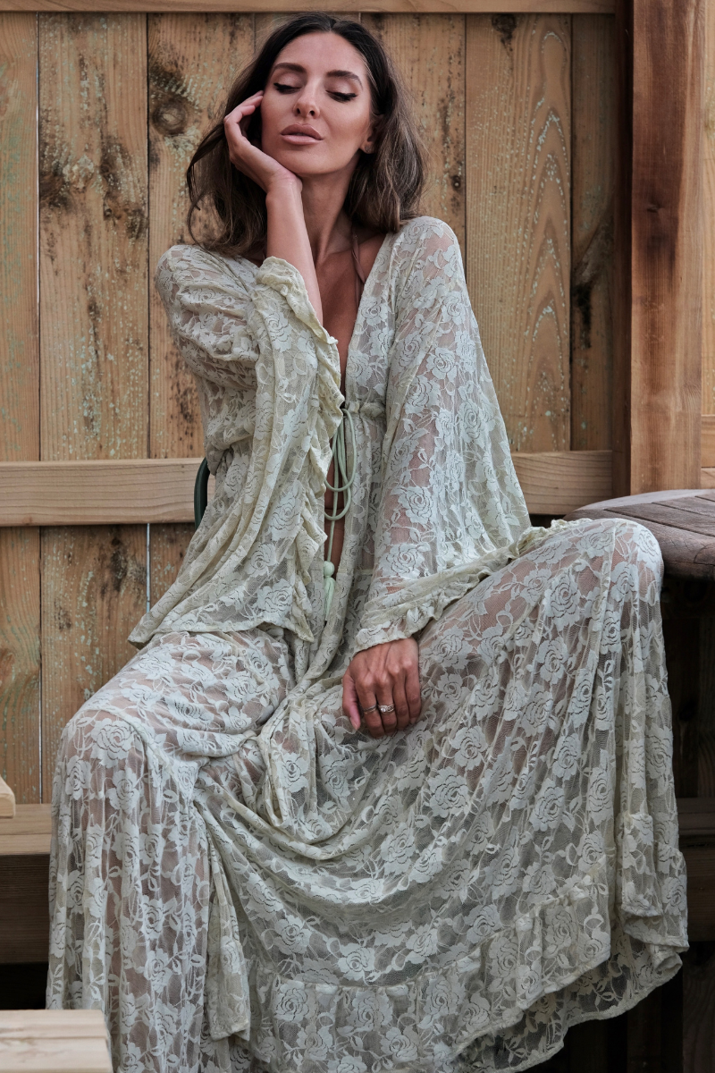 Circe Maxi Gown in Pistachio Green Chantilly Lace