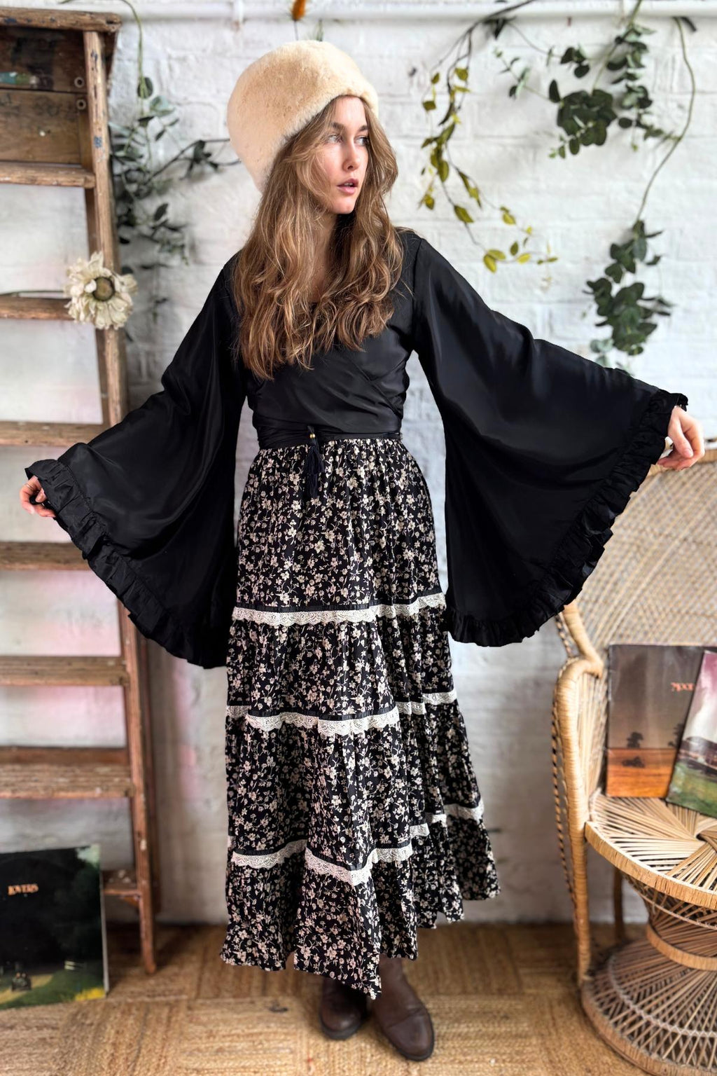 Khroma Venus Wrap Top in Vampy Black