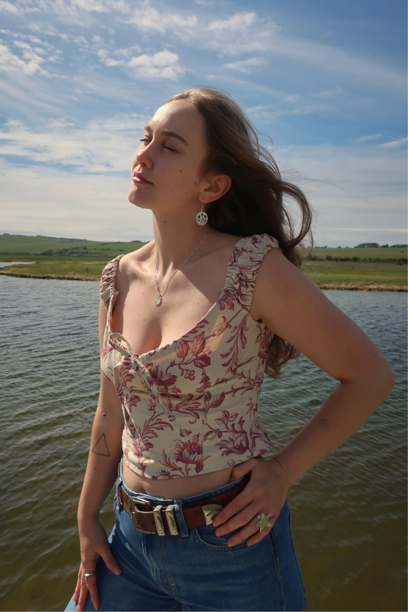 Taylor Vintage Curtain Bustier Crop Top in Off White & Rouge Pink Tudor Floral - Size S