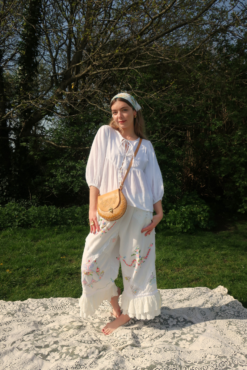 Iris Folk Top in Salt White