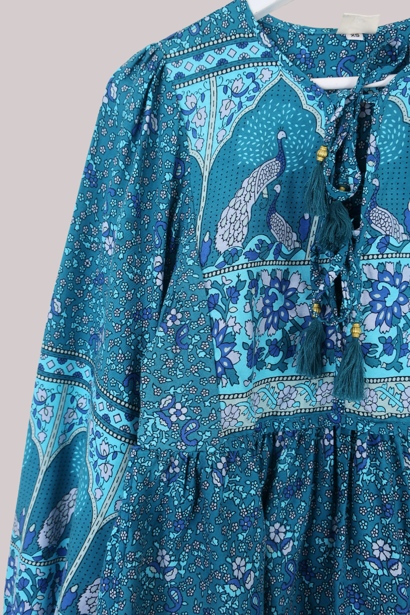 Peacock Prairie Top in Ocean & Indigo