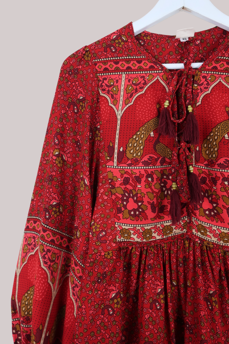 Peacock Prairie Top in Berry Red