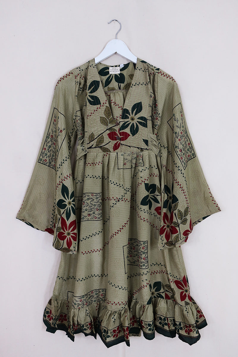 Bohemian Mini Dresses | 1960s Hippie Tunic Dress | All About Audrey All About Audrey Vintage Boutique Bohemian Mini Dresses | 1960s Hippie Tunic Dress | All About Audrey All About Audrey Vintage Boutique