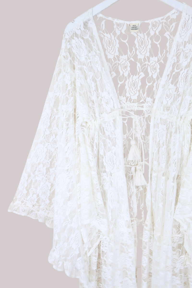 Circe Maxi Gown in White Swan Chantilly Lace