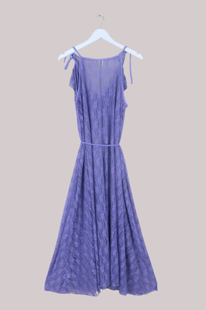 Delphi Maxi Dress in Periwinkle Purple Chantilly Lace