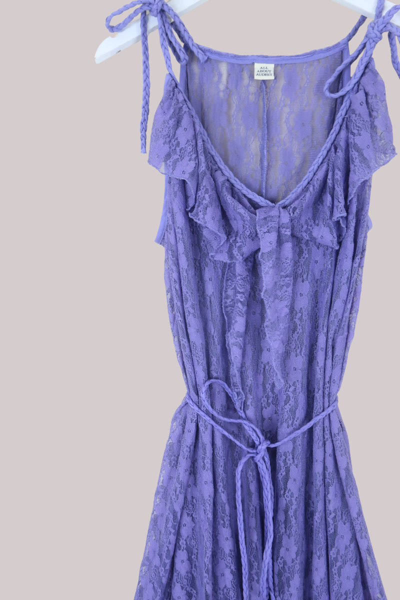 Delphi Maxi Dress in Periwinkle Purple Chantilly Lace