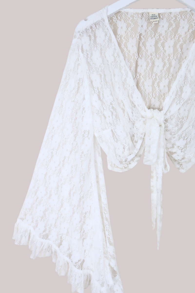 Venus Wrap Top in White Swan Chantilly Lace