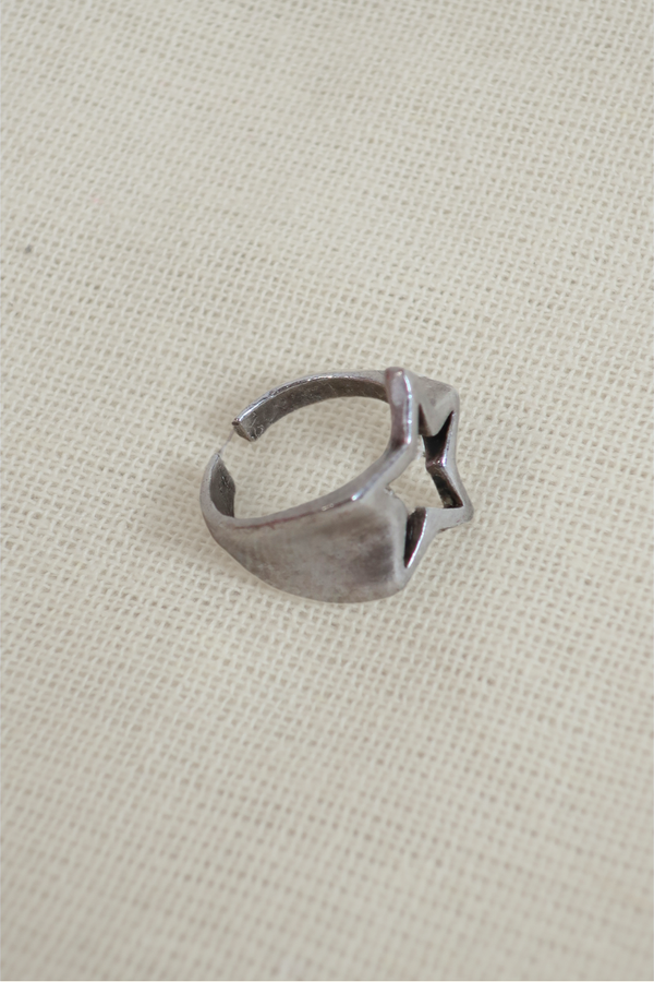 Star Signet Silver Plated Ring