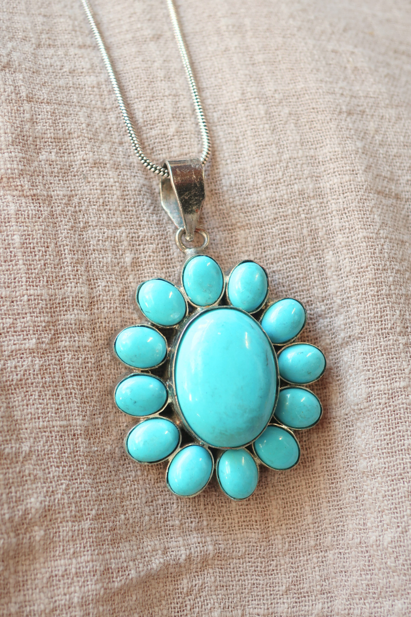 Oceanic Floral Pendant Necklace with Turquoise