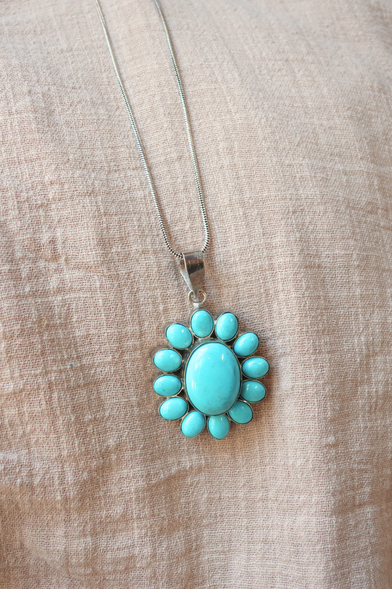 Oceanic Floral Pendant Necklace with Turquoise