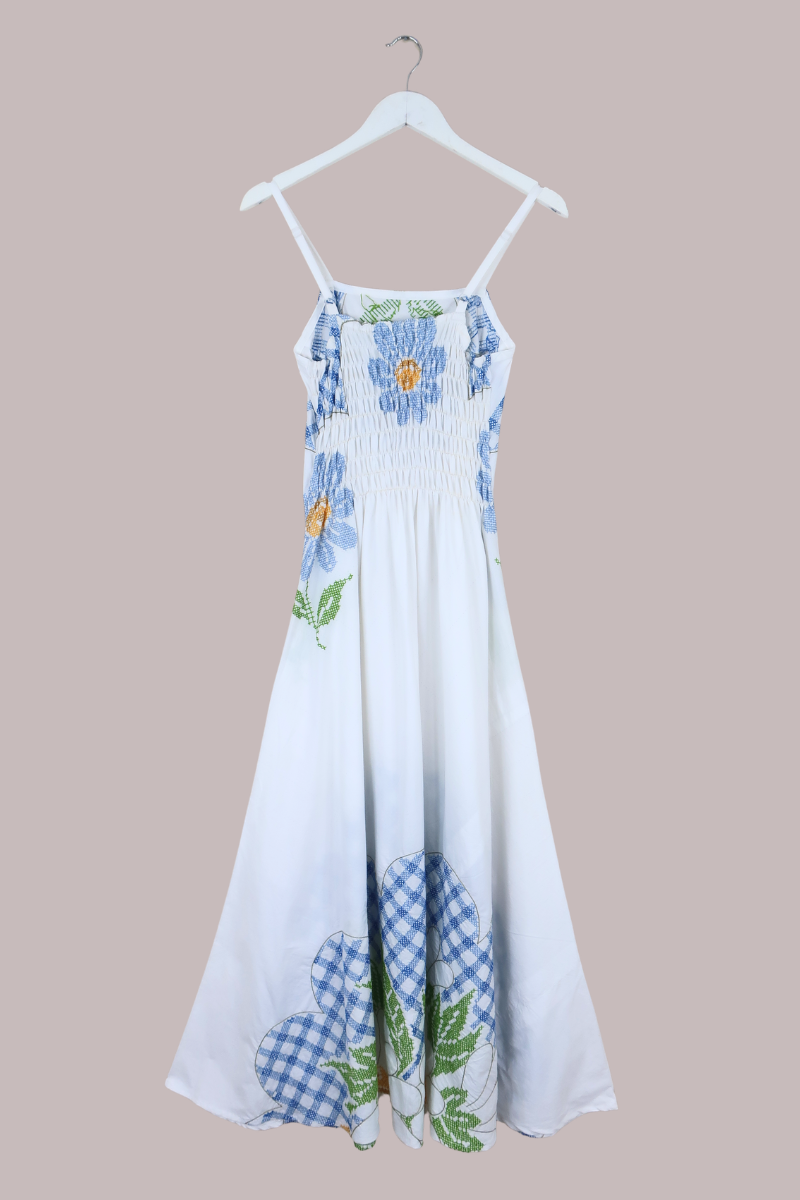 Juliet Vintage Tablecloth Maxi Dress in Cross Stitch Picnic Daisies