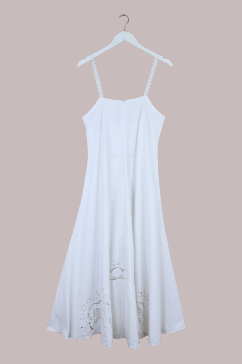Camile Vintage Tablecloth Sundress in White Doily Daisies
