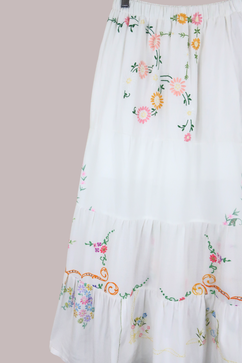 Adelaide Vintage Tablecloth Tiered Skirt in Cotillion Carnations Embroidery