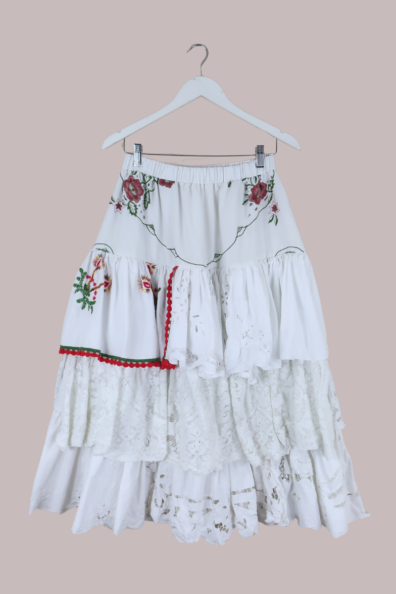 Wendy Vintage Tablecloth Flounce Skirt in Rouge Pink Peonies
