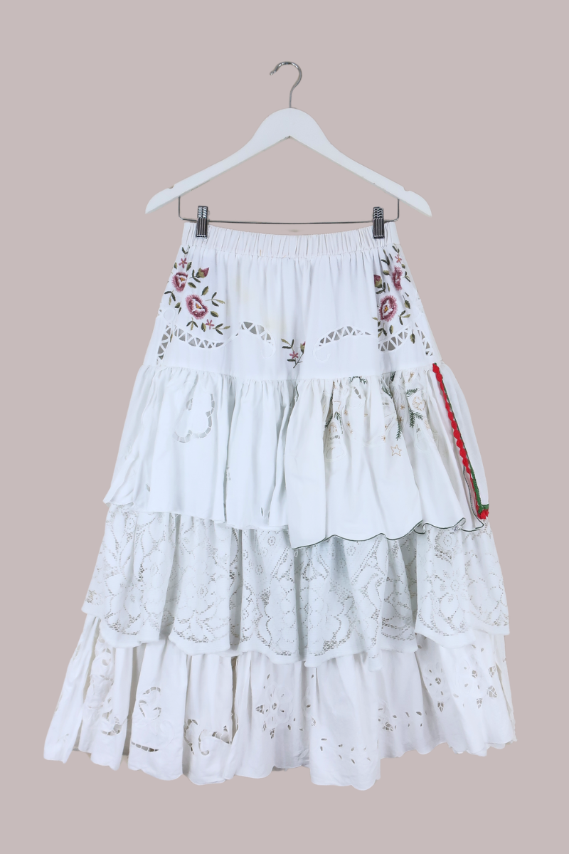 Wendy Vintage Tablecloth Flounce Skirt in Rouge Pink Peonies