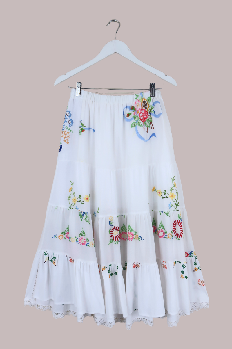 Adelaide Vintage Tablecloth Tiered Skirt in Ring-a-Ring O' Roses Embroidery