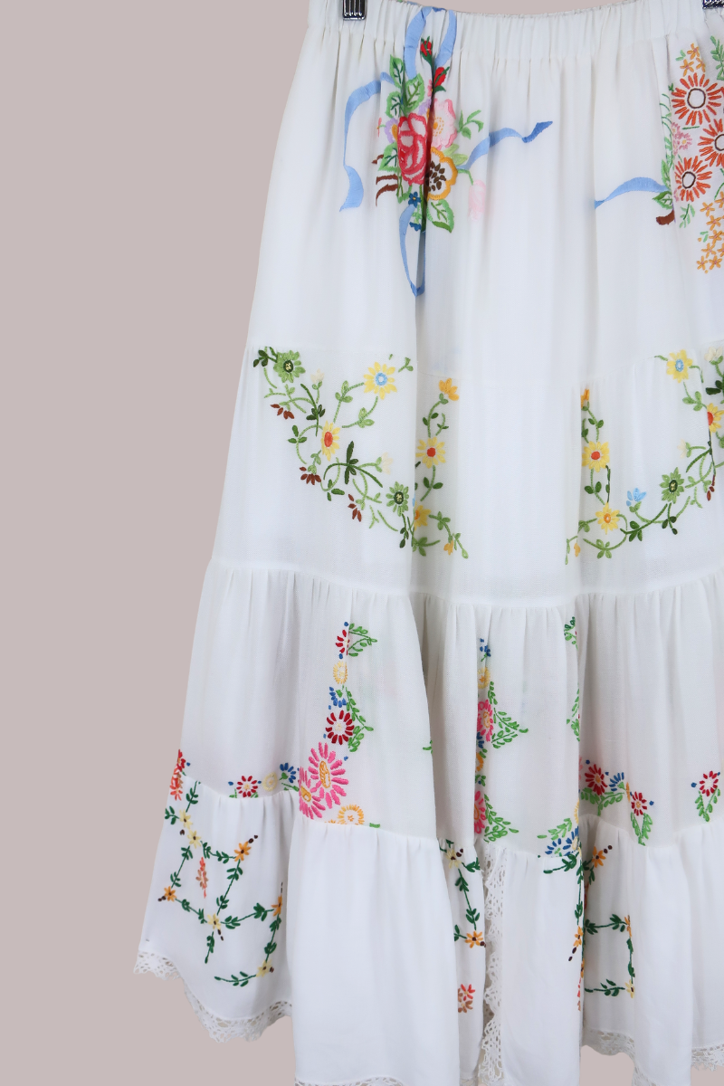 Adelaide Vintage Tablecloth Tiered Skirt in Ring-a-Ring O' Roses Embroidery