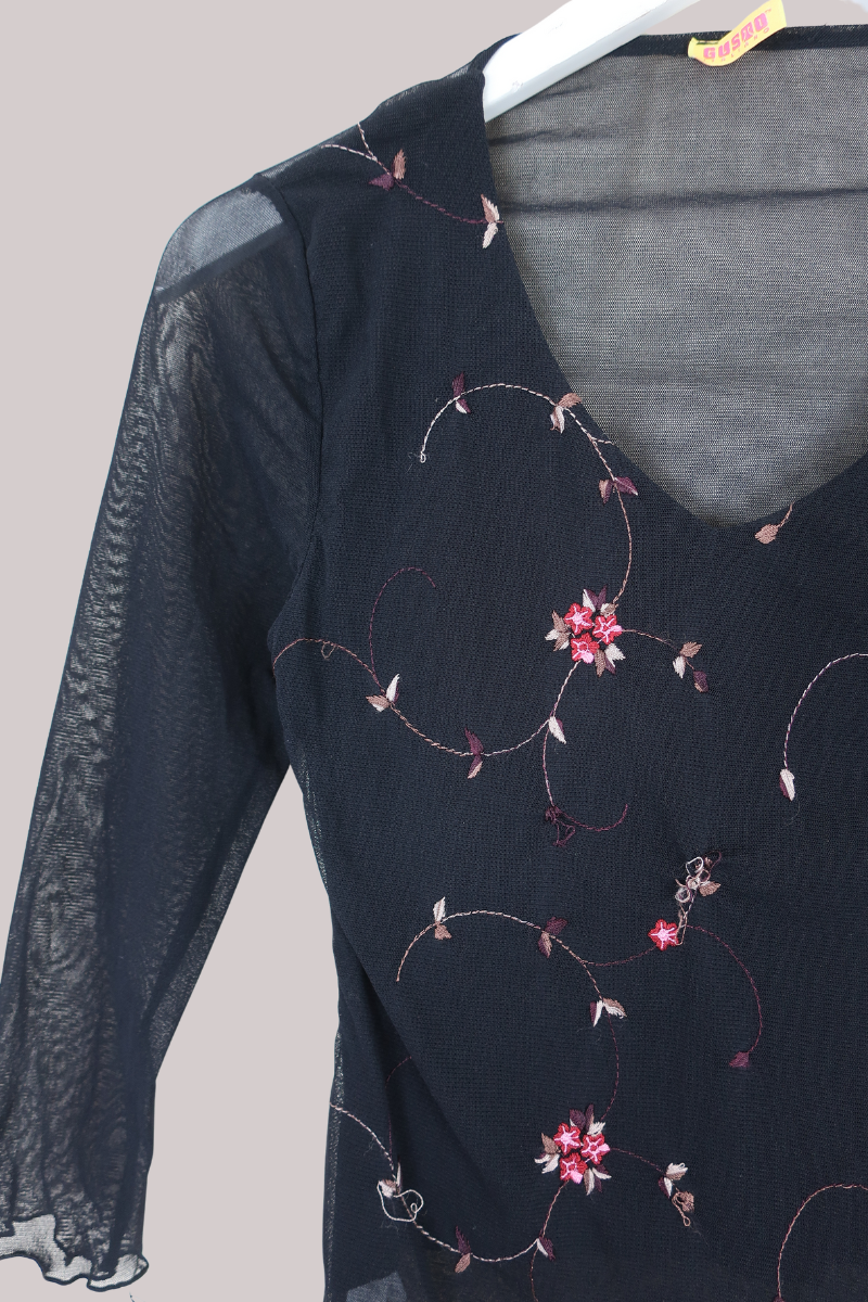 Vintage Top - Rouge Clematis - Size S