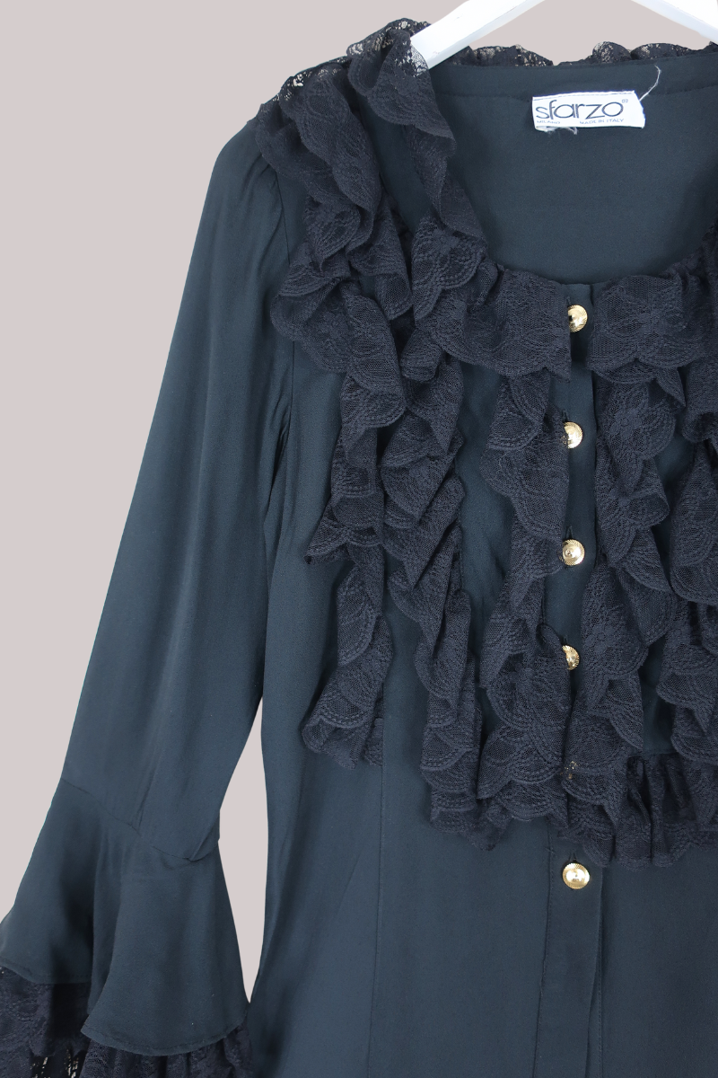 Vintage Top - Raven Ruffles - Size M/L