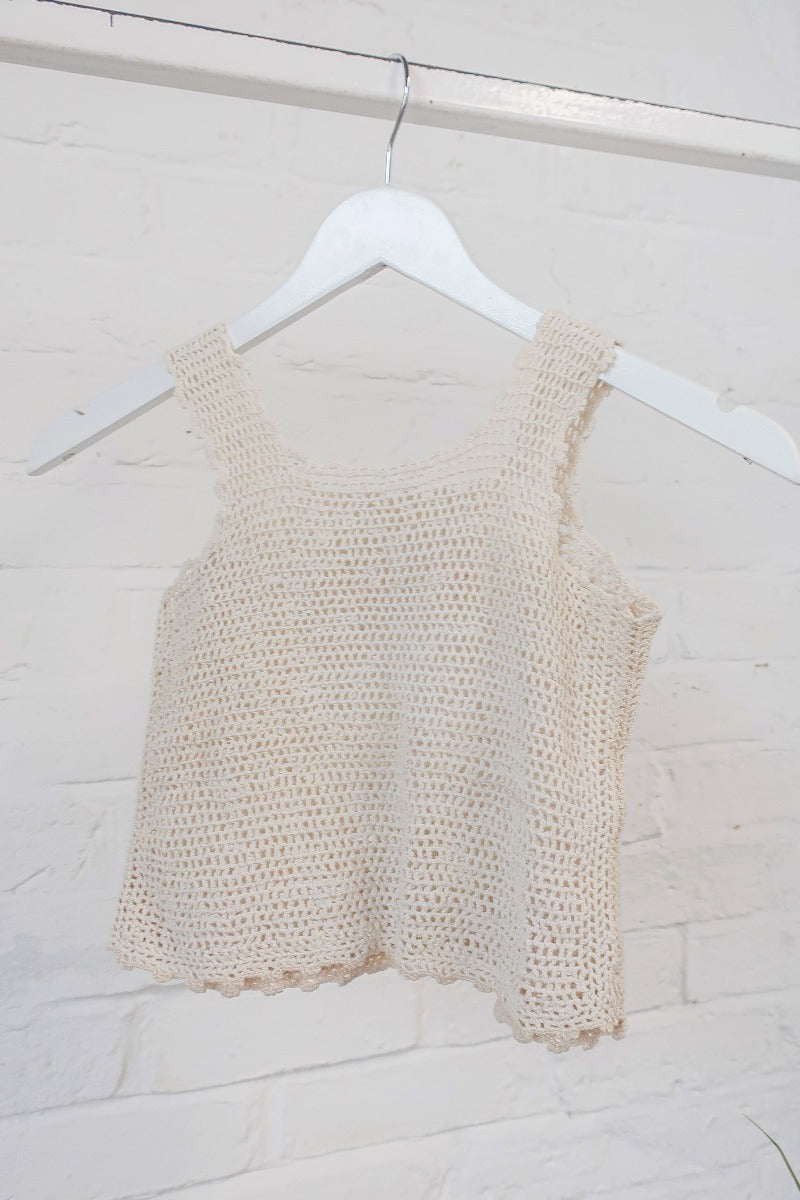 Vintage Top - Cream Flower Front Crochet - Size XXS Petite By All About Audrey