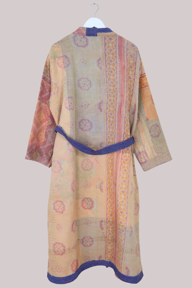Vintage Kantha Robe in Peach Tapestry Florals - Free Size