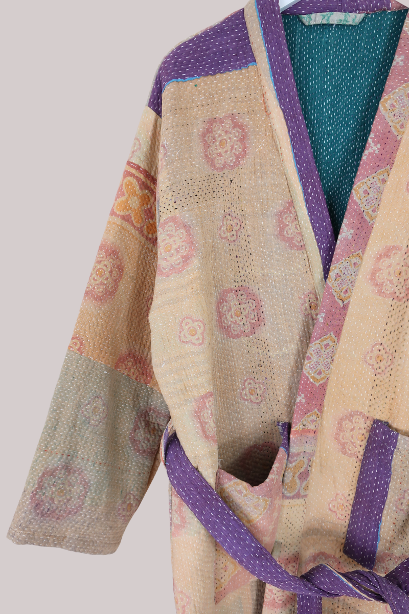 Vintage Kantha Robe in Peach Tapestry Florals - Free Size