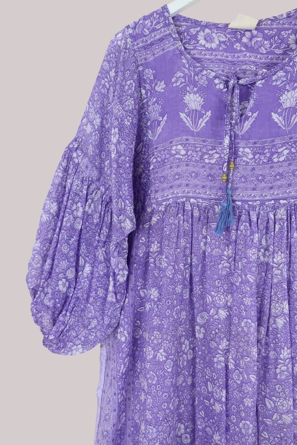 Daisy Vintage Cotton Midi Dress - Lilacs in the Snow - Size M/L