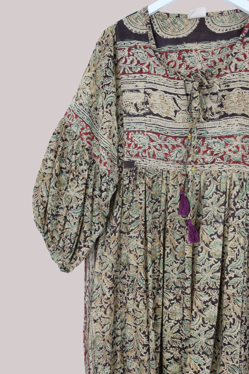 Daisy Vintage Cotton Maxi Dress - Lost Antique Floral - Size L/XL