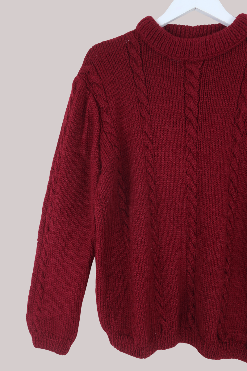 Vintage Knit Jumper in Holly Red Cableknit - Size L