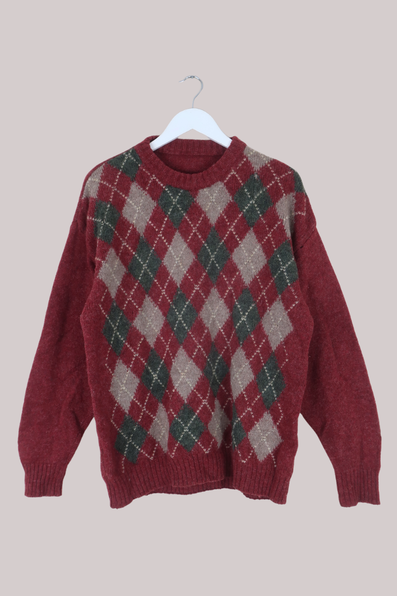 Vintage Knit Jumper in Orchard Red Argyle - Size L