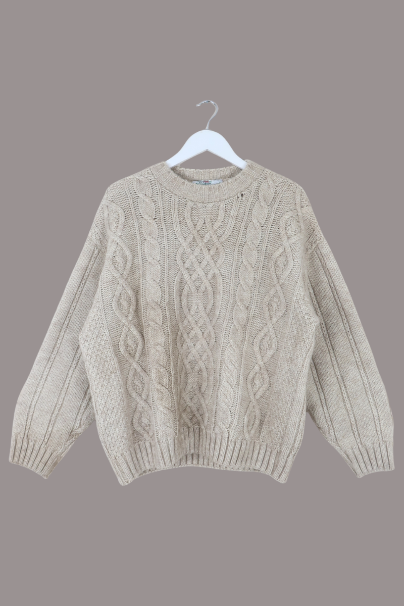 Vintage Knit Jumper in Porridge Cableknit - Size L