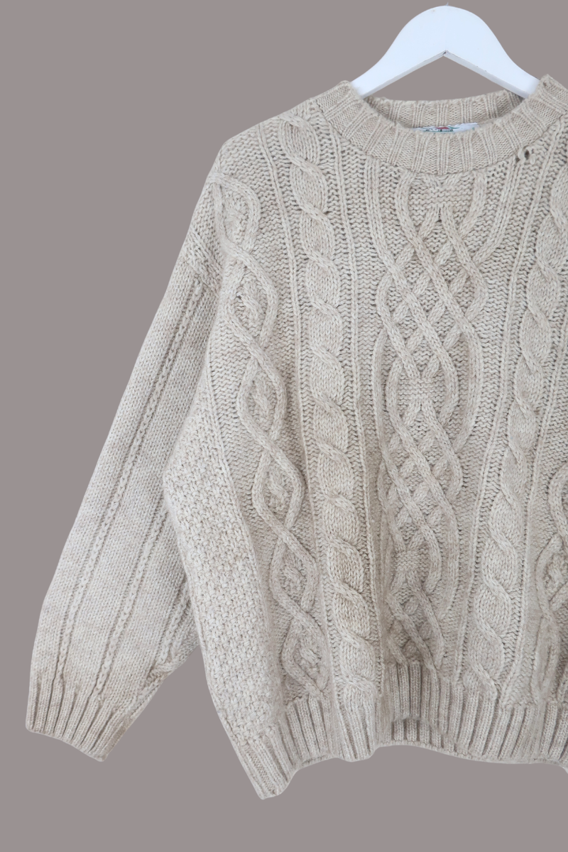 Vintage Knit Jumper in Porridge Cableknit - Size L
