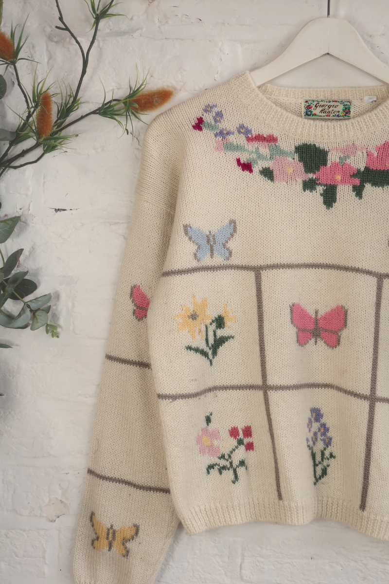Vintage Knit Jumper - Butterfly Scrapbook - Size M