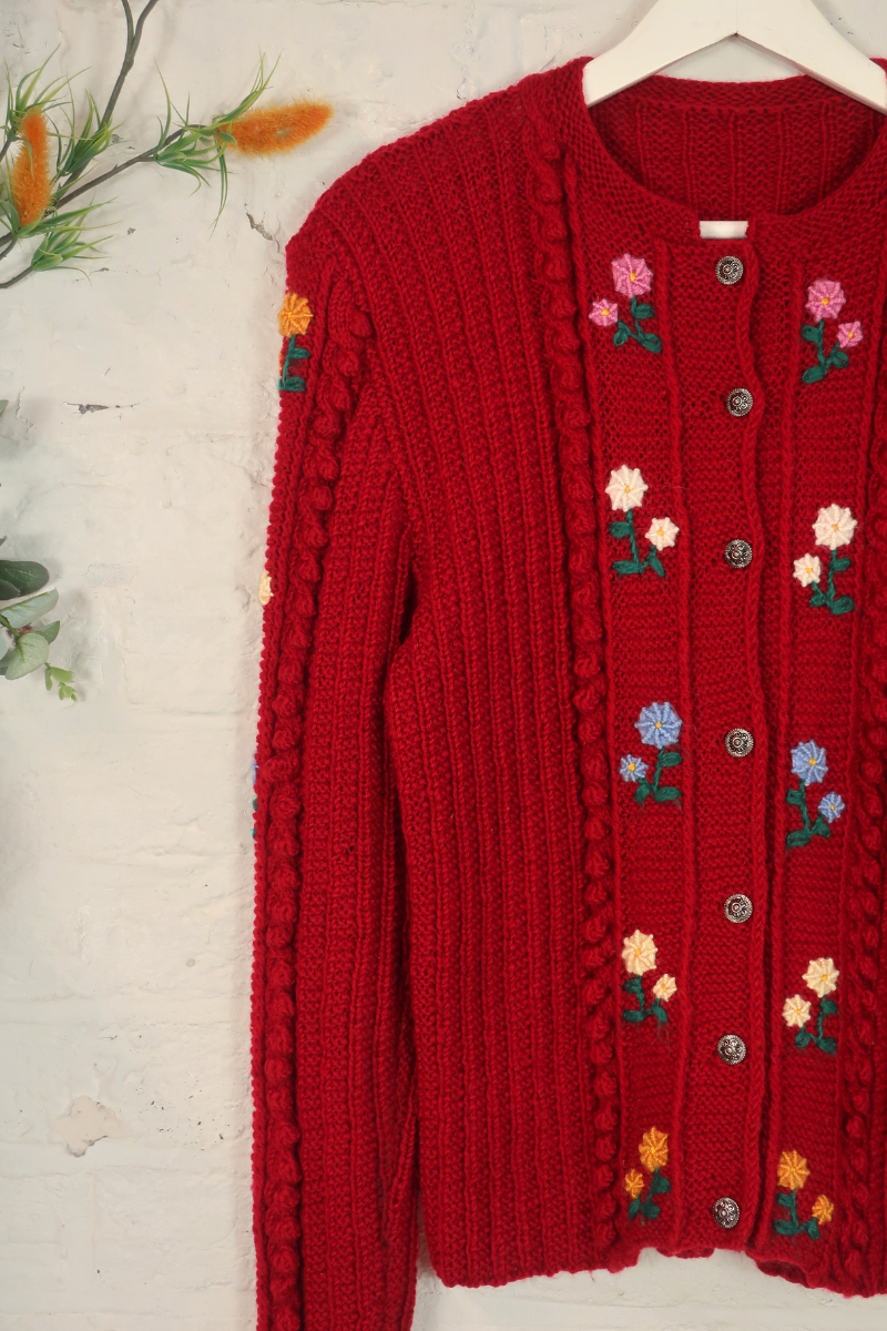 Vintage Knit Cardigan - Strawberry Red Wildflowers - Size S/M