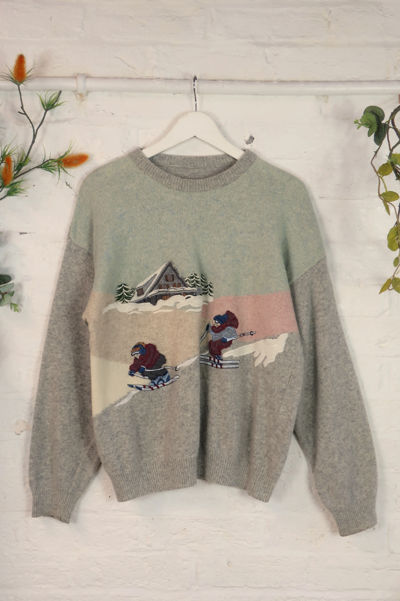 Vintage Knit Jumper - Ski Cartoon - Size L