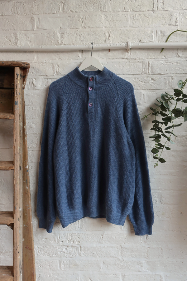 Vintage Knit Jumper - Bookish Blue - Size XXL