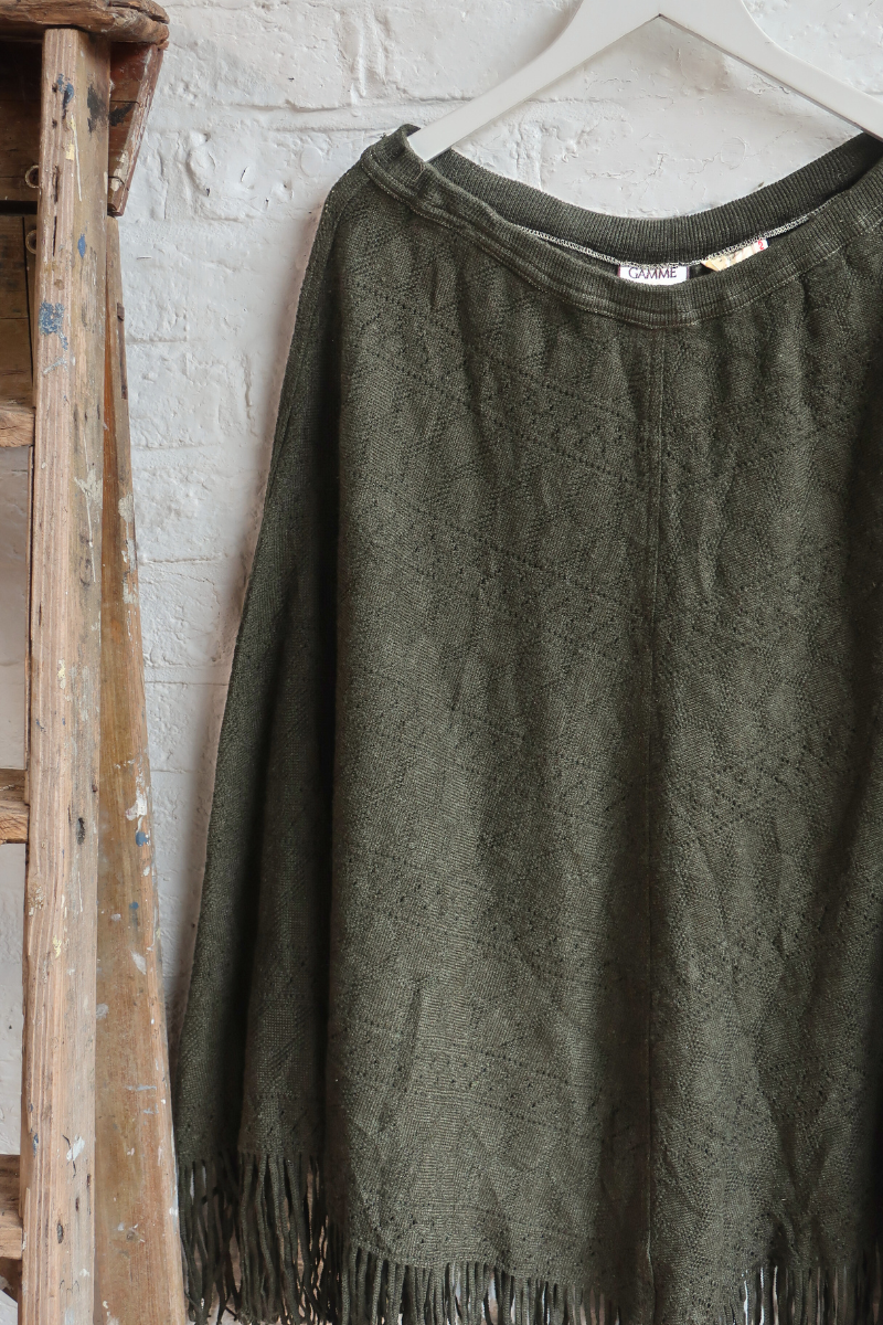 Vintage Knit Poncho - Deep Olive - Free Size
