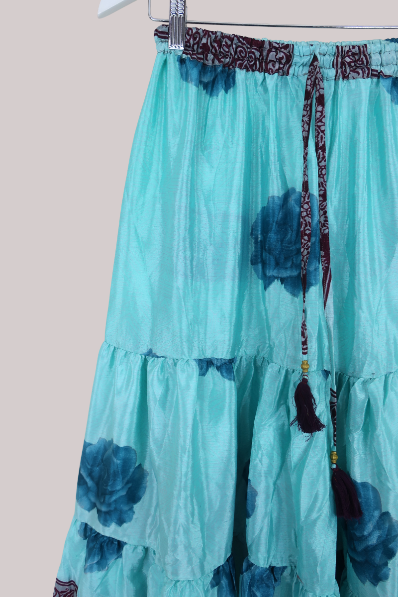 Rosie Midi Skirt in Sky Blue Roses - Free Size