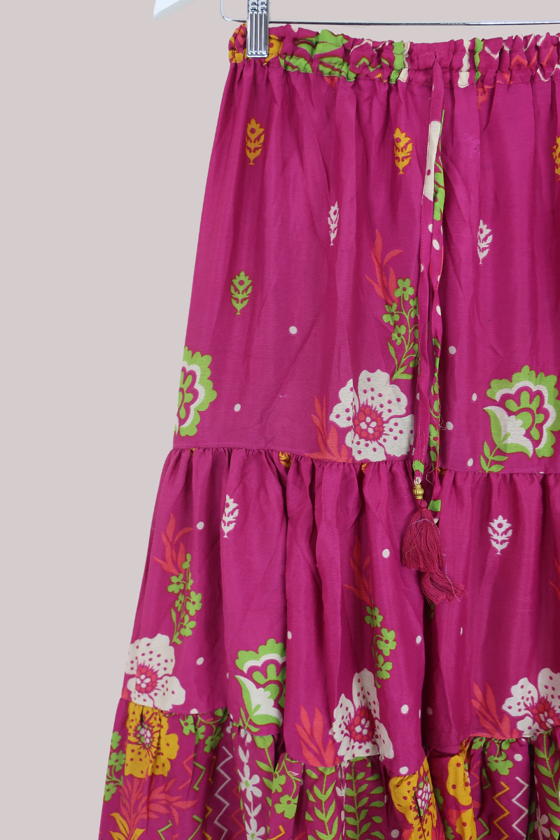 Rosie Midi Skirt in Vibrant Flower Field - Free Size