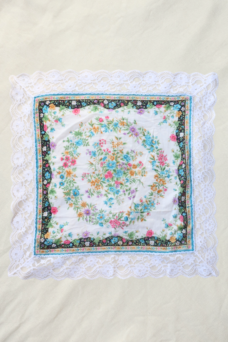 Vintage Lace Scarf in Wildflower Picnic
